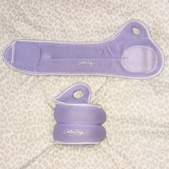 Chloe Ting Wrist Weight set - Picture 4 of 6